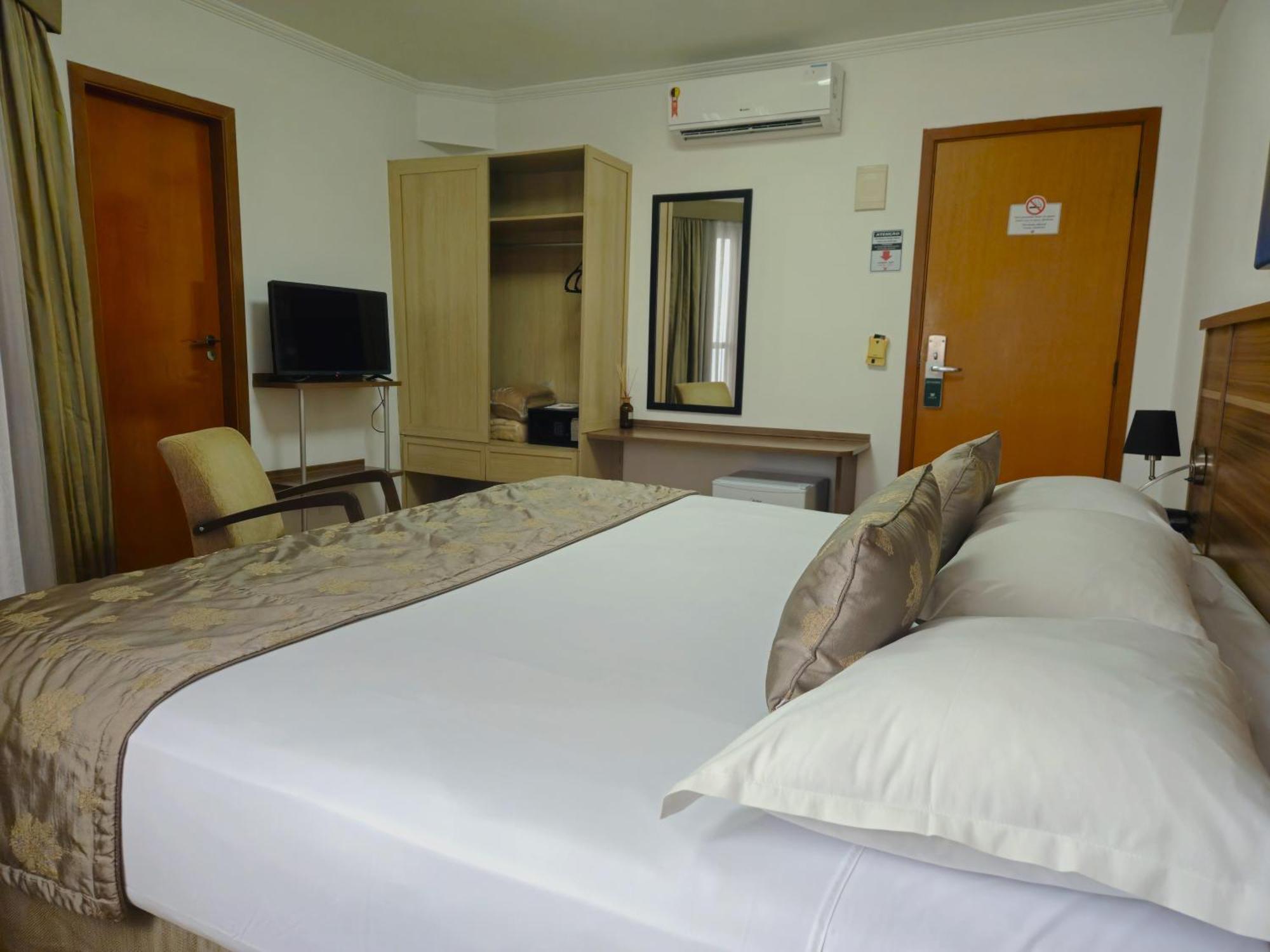 Faro Hotel Sao Jose Dos Campos Ngoại thất bức ảnh